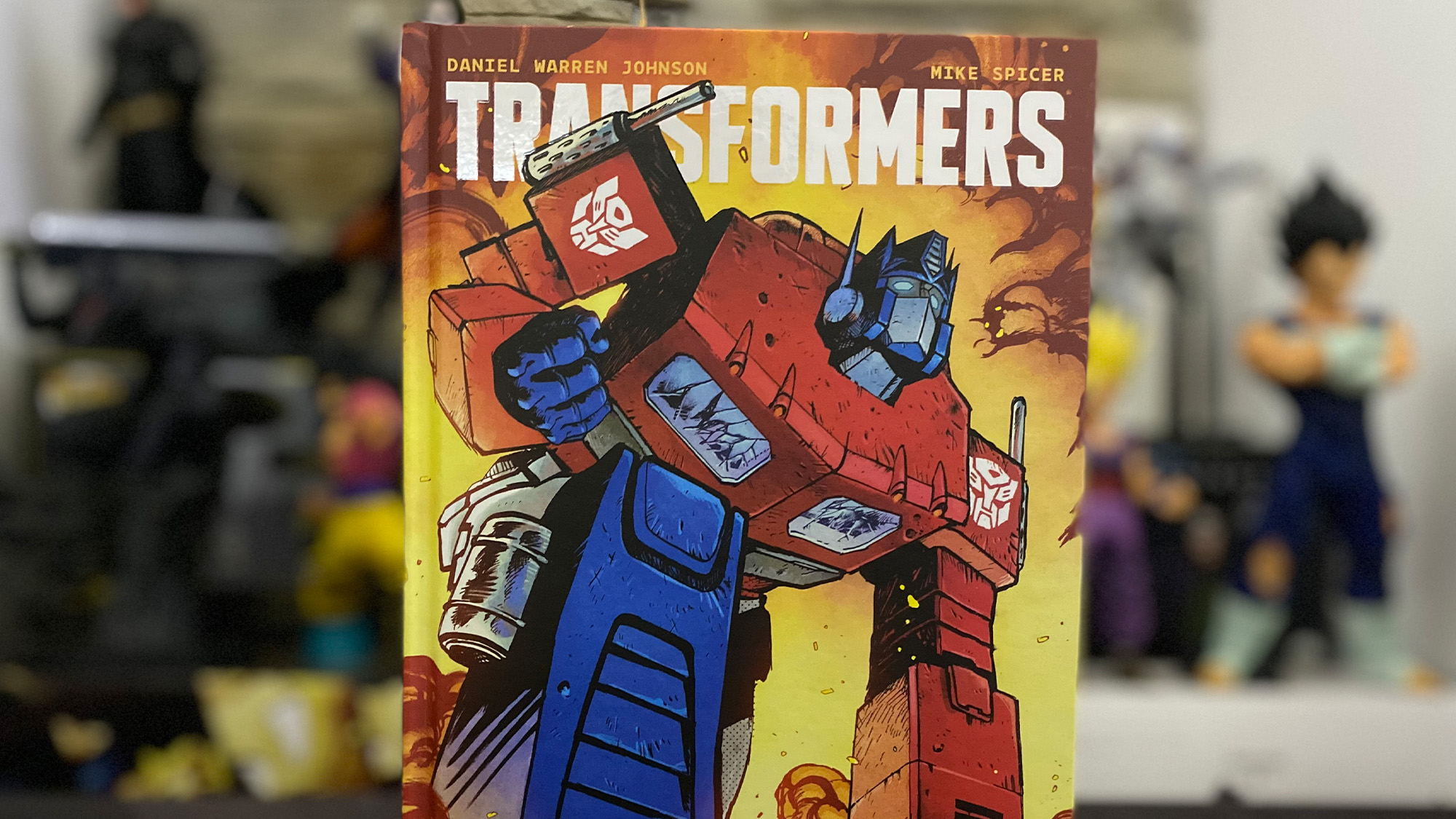 Transformers vol. 1 – Daniel Warren Johnson